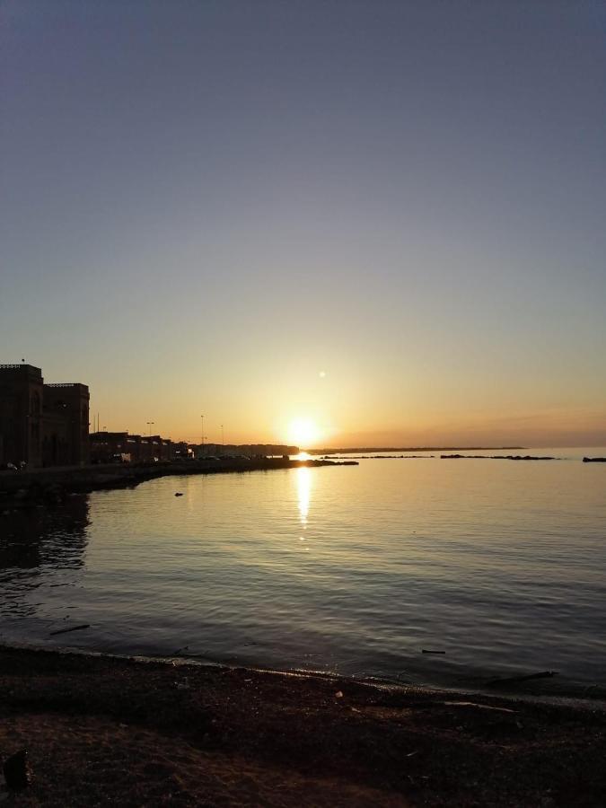 فيلا Pharos باري المظهر الخارجي الصورة